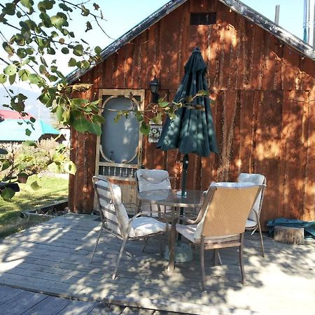 Steamboat Mountain Chalets Spillimacheen Exterior foto