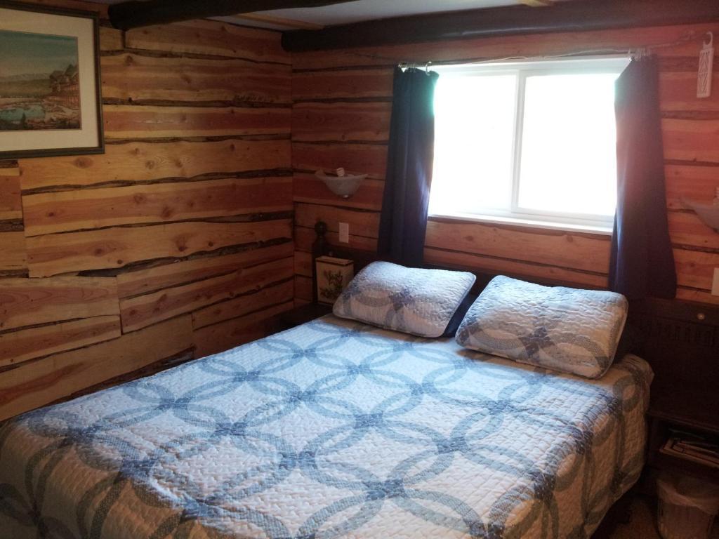 Steamboat Mountain Chalets Spillimacheen Quarto foto