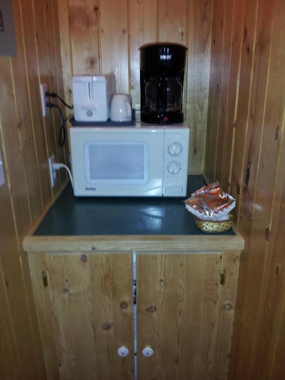 Steamboat Mountain Chalets Spillimacheen Quarto foto