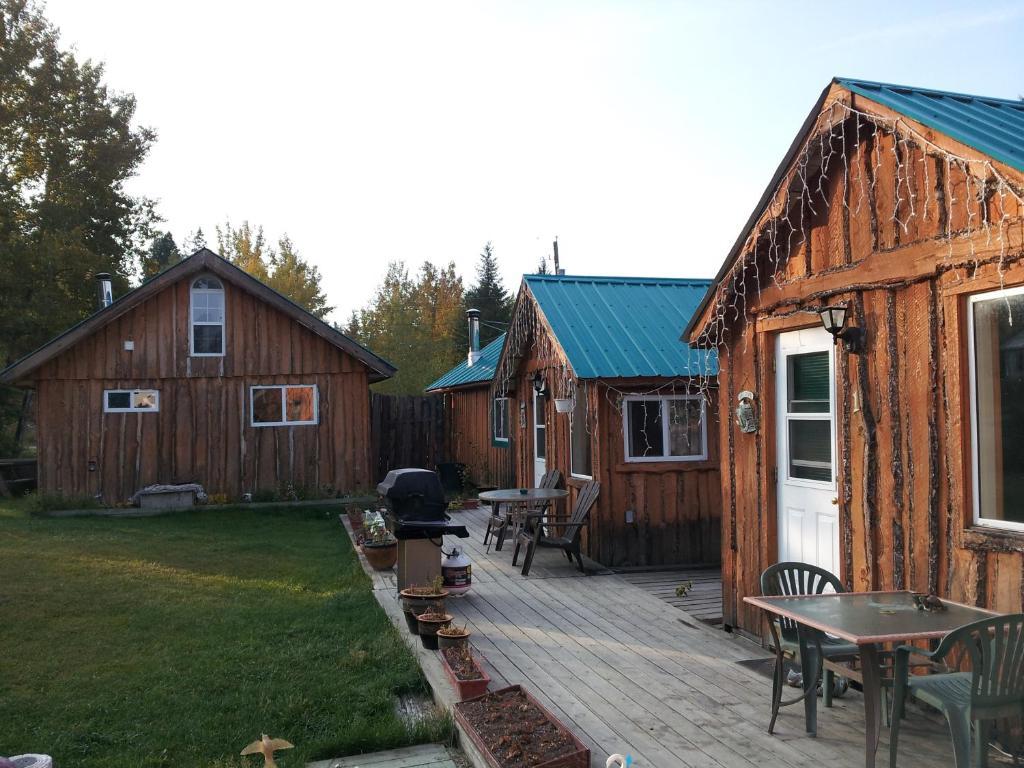 Steamboat Mountain Chalets Spillimacheen Exterior foto